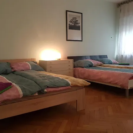 National Avenue Apt براغ